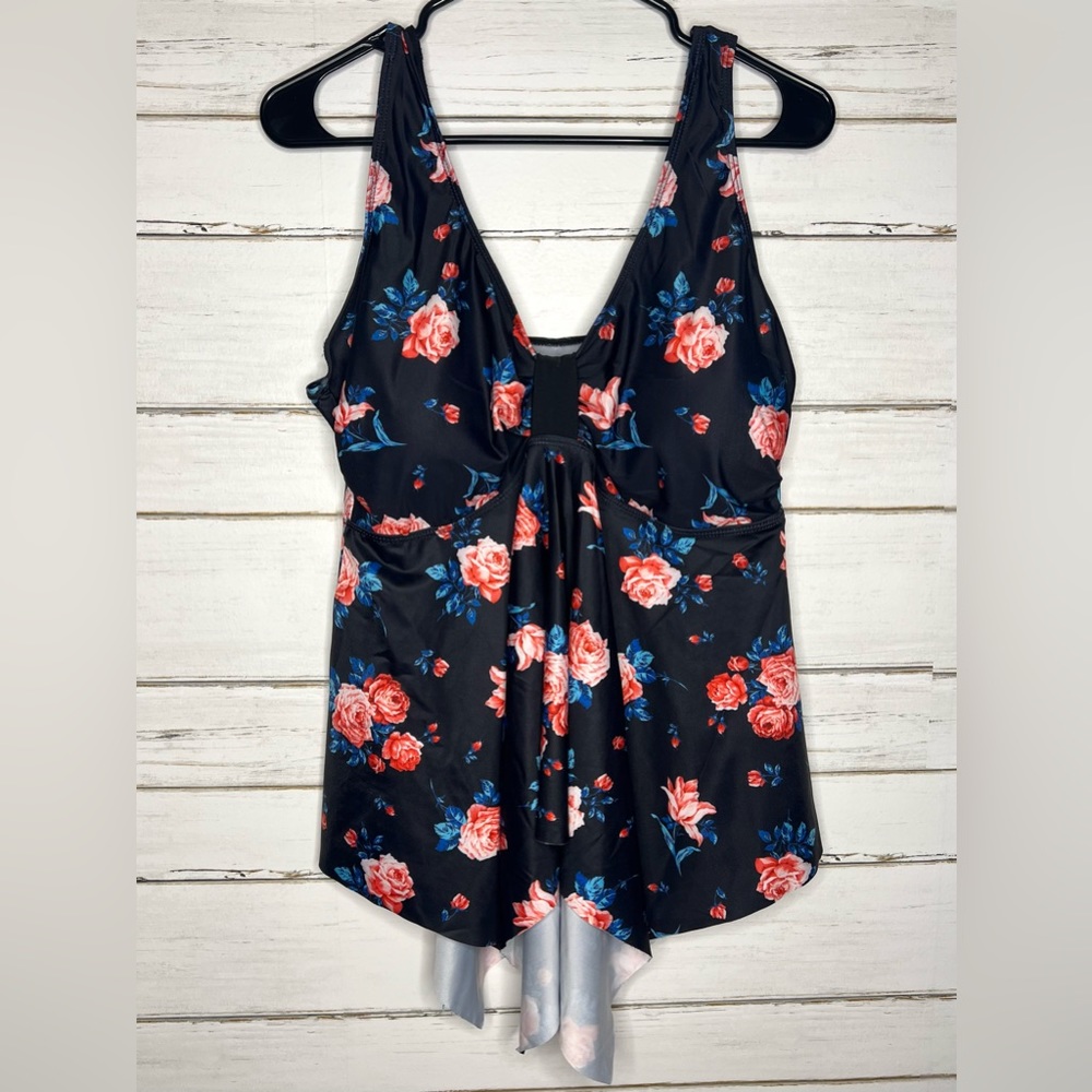 🌟 🌸 ESPRLIA Floral Tankini Swim Top – Size 16W